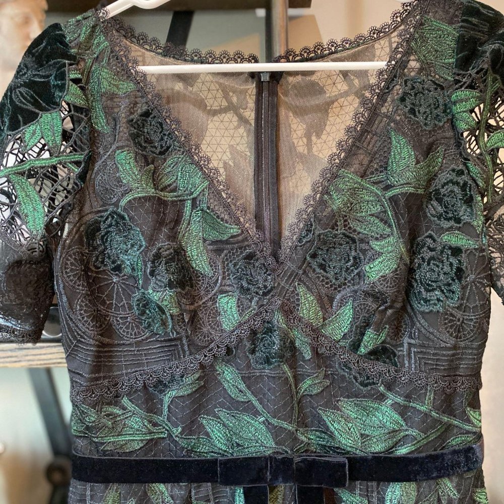 (Sold) Marchesa Notte Velvet Guipure Cocktail Dres - Picture 10 of 12